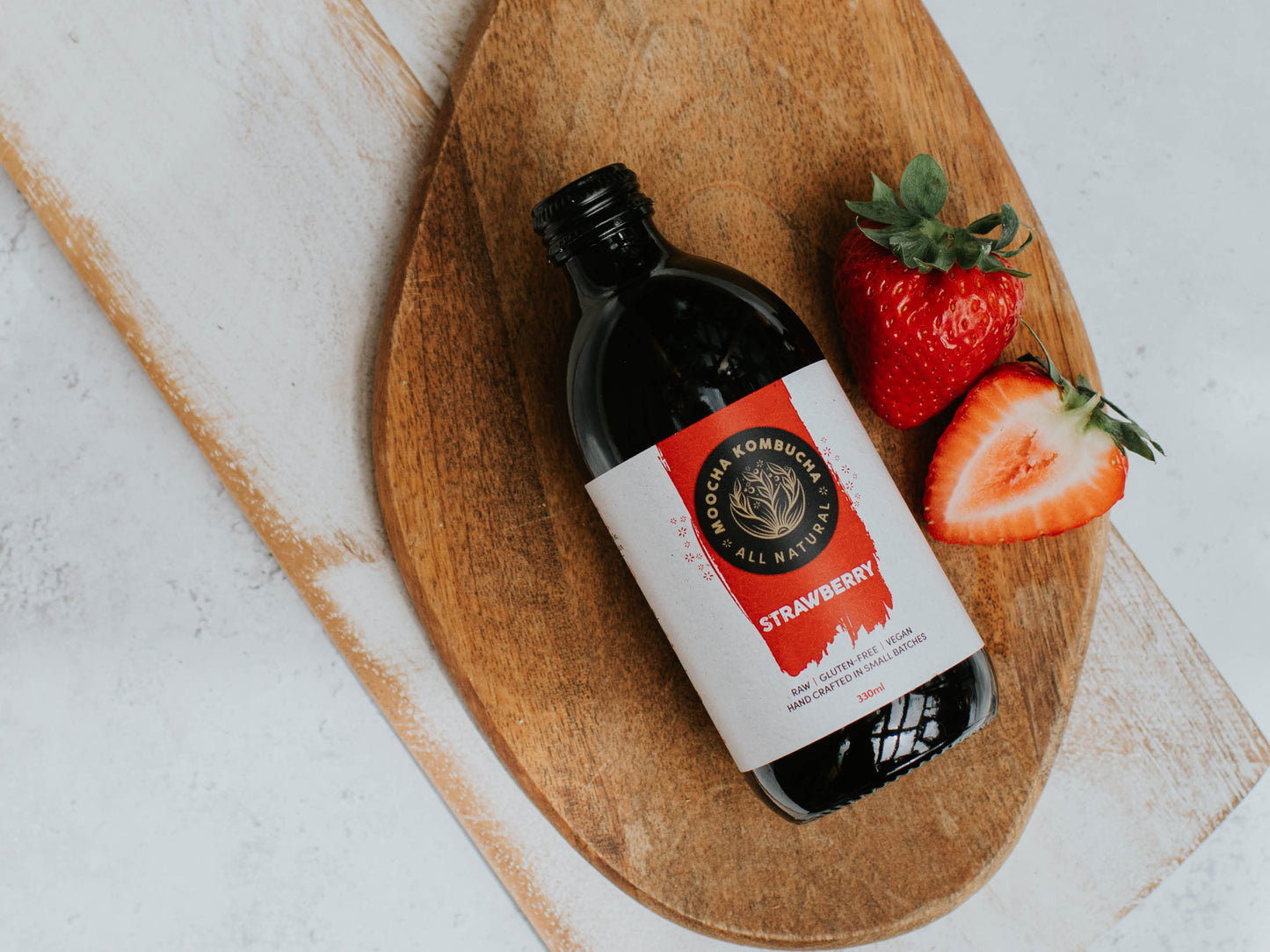 Mixed box of 6 Aronia Berry Flavour & 6 Strawberry Kombucha